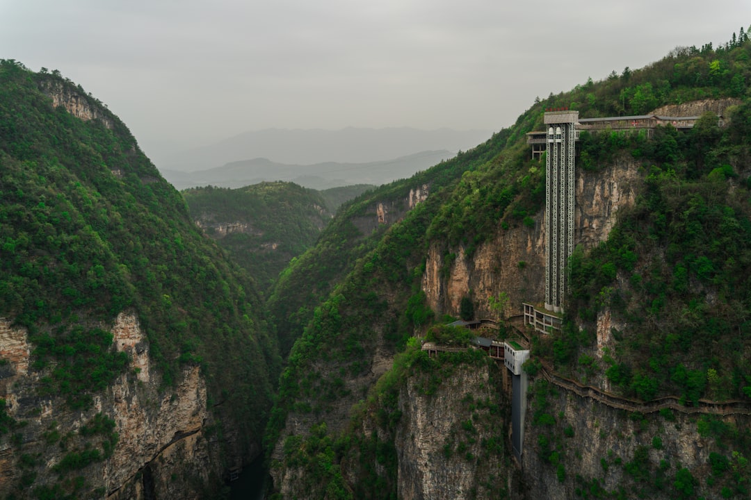 百龍電梯