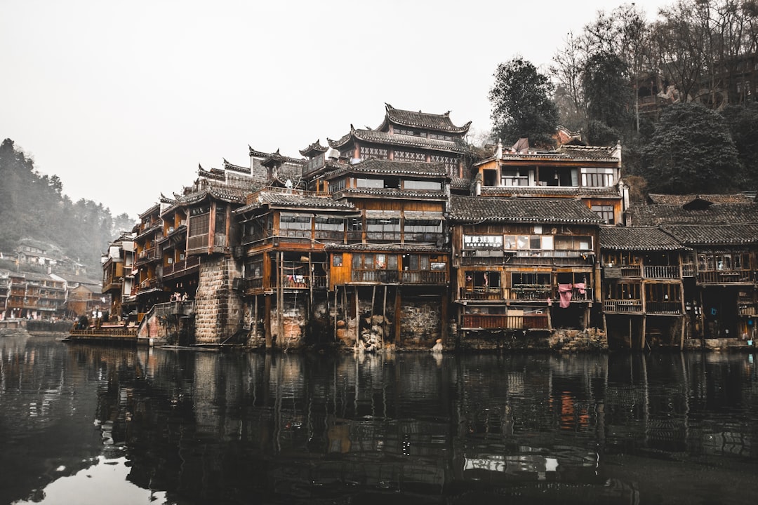 鳳凰古城的傳統建築